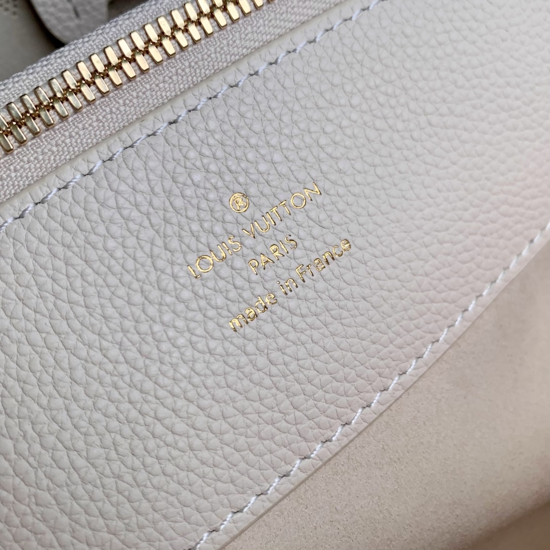 Louis Vuitton Bella Tote Bag-32*23*13CM