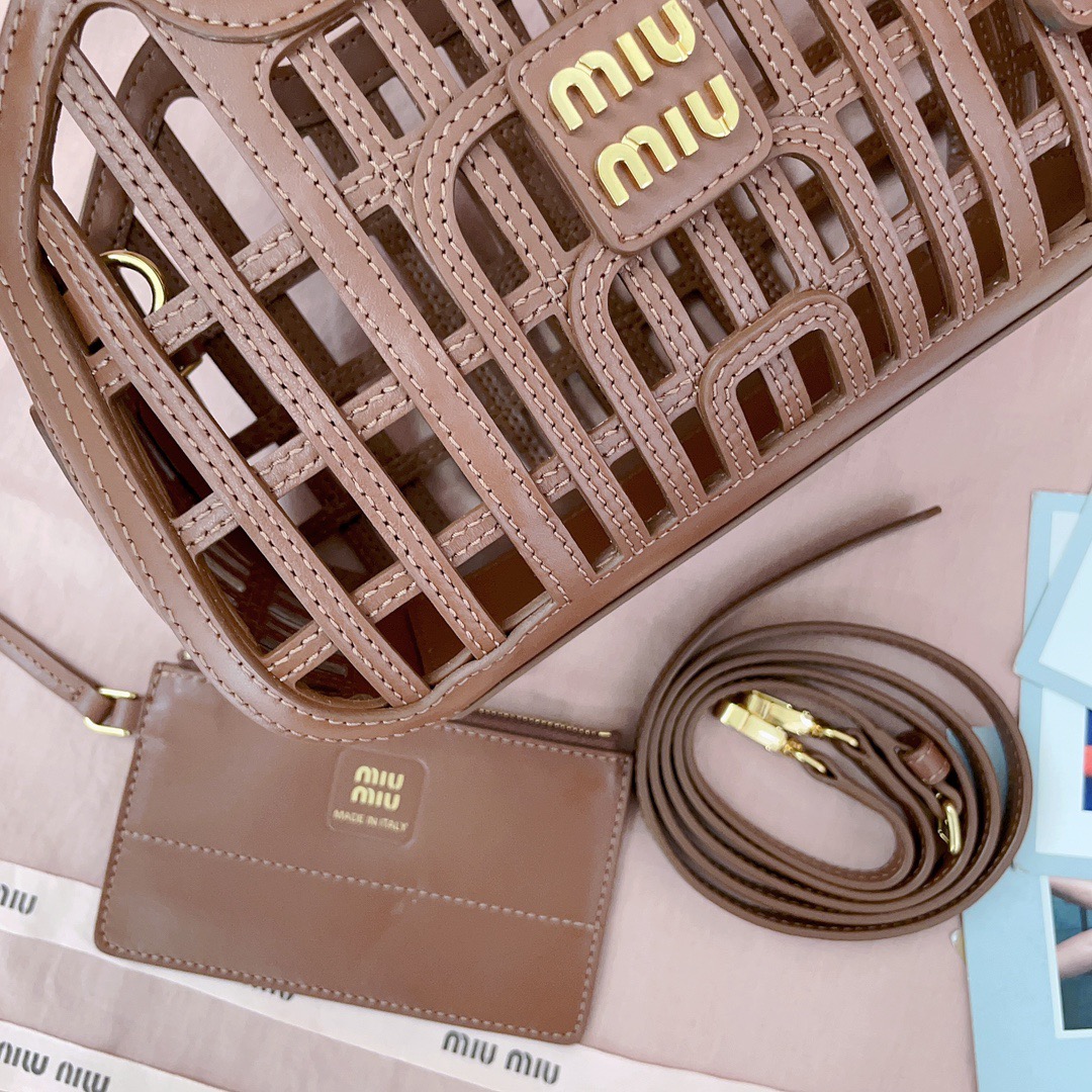 MiuMiu Leather Basket-24*12.5*9CM