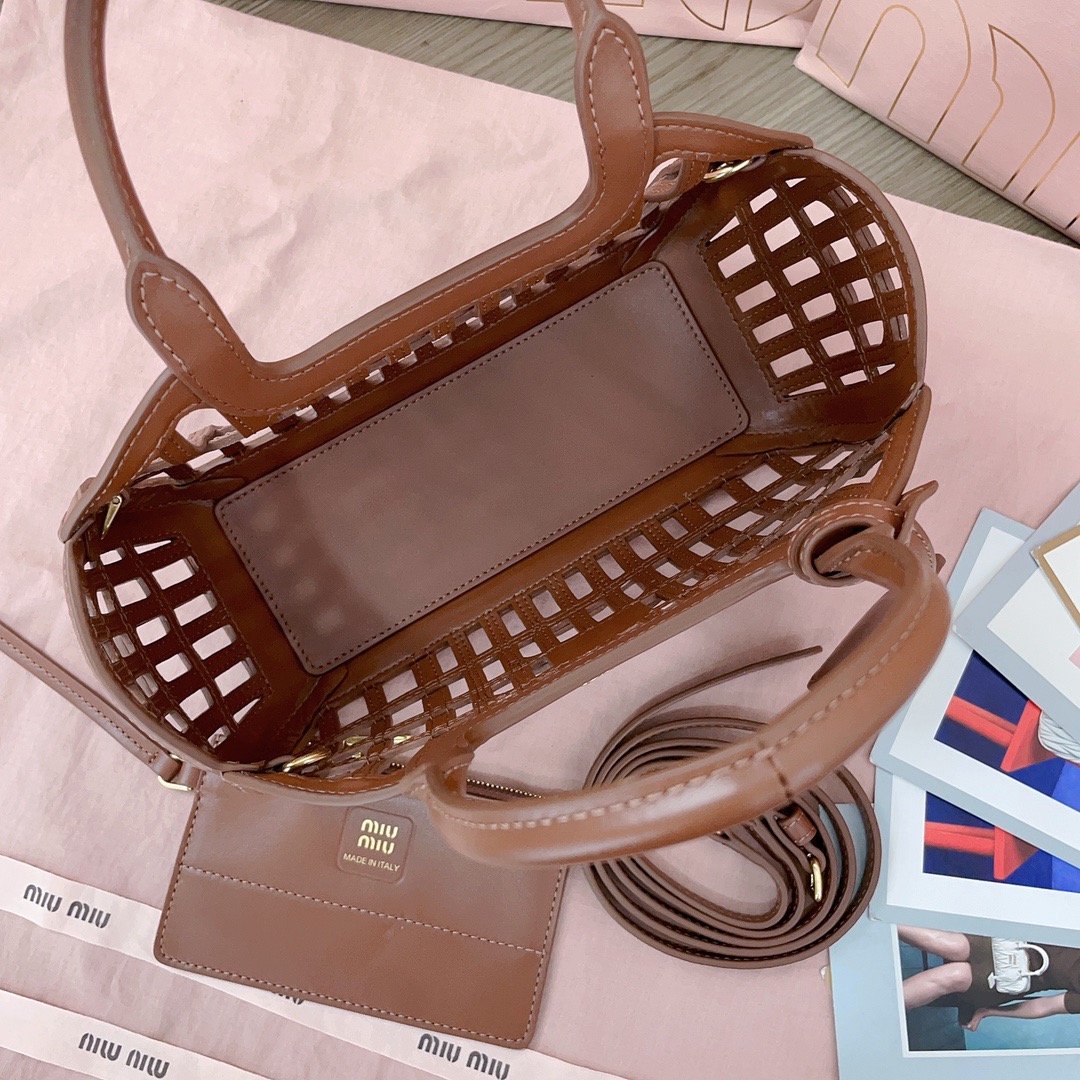 MiuMiu Leather Basket-24*12.5*9CM