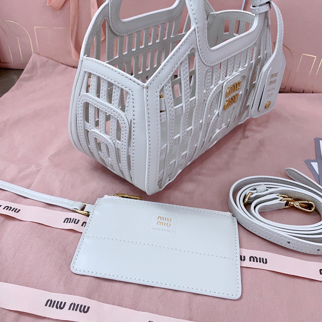 MiuMiu Leather Basket-24*12.5*9CM