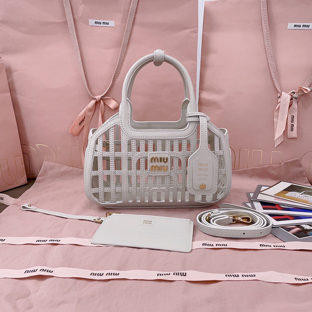 MiuMiu Leather Basket-24*12.5*9CM