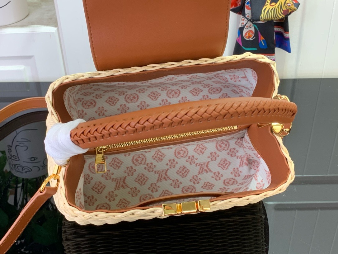 Louis Vuitton Capucines Handlebag-27*18*9CM