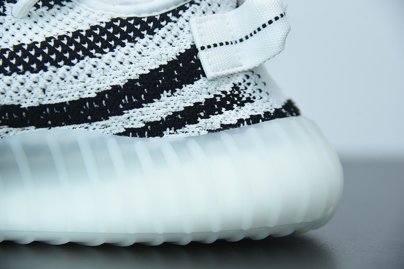 ADIDAS YEEZY BOOST 350 V2 "ZEBRA" CP9654