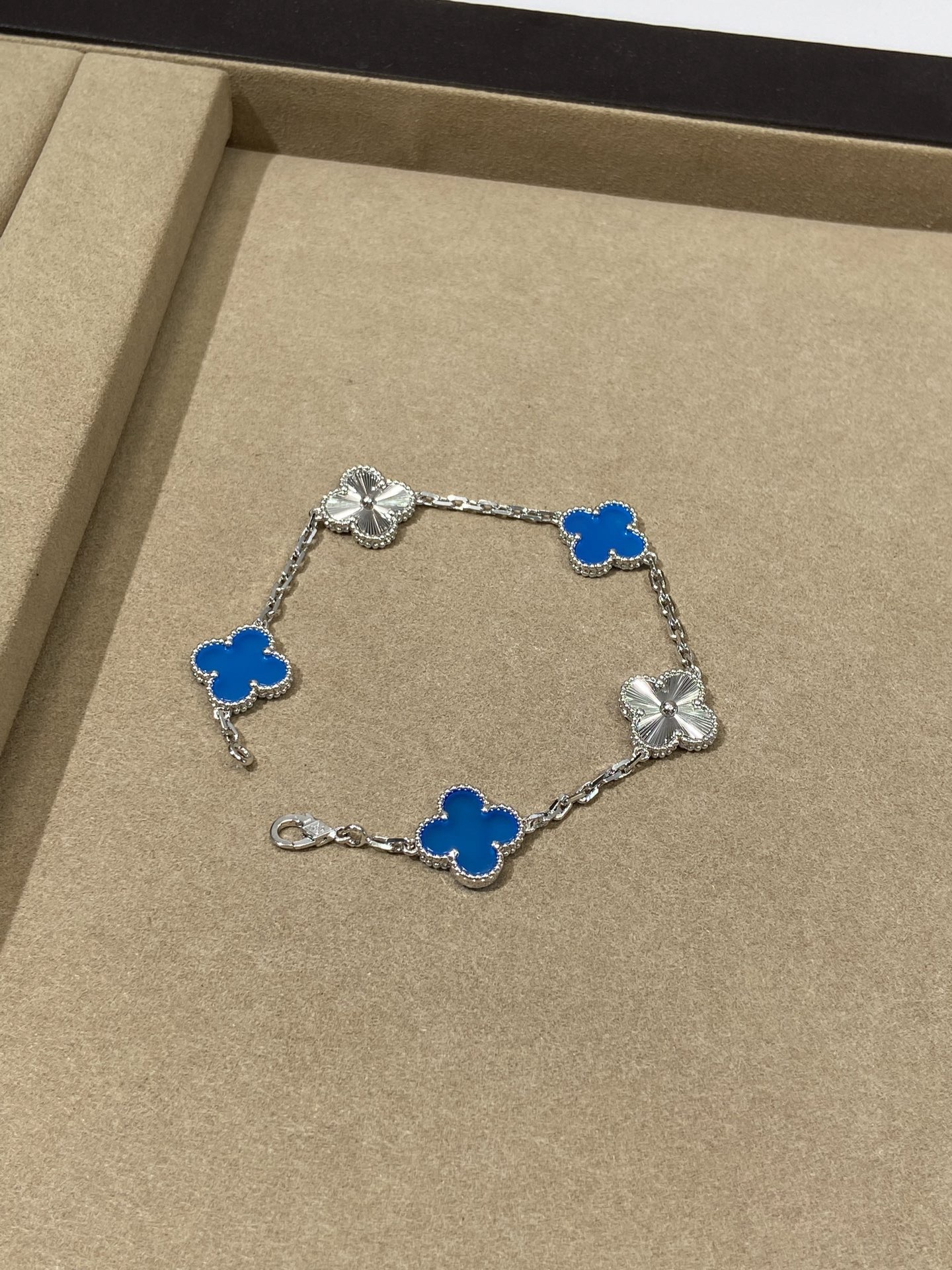 VCA Bracelet