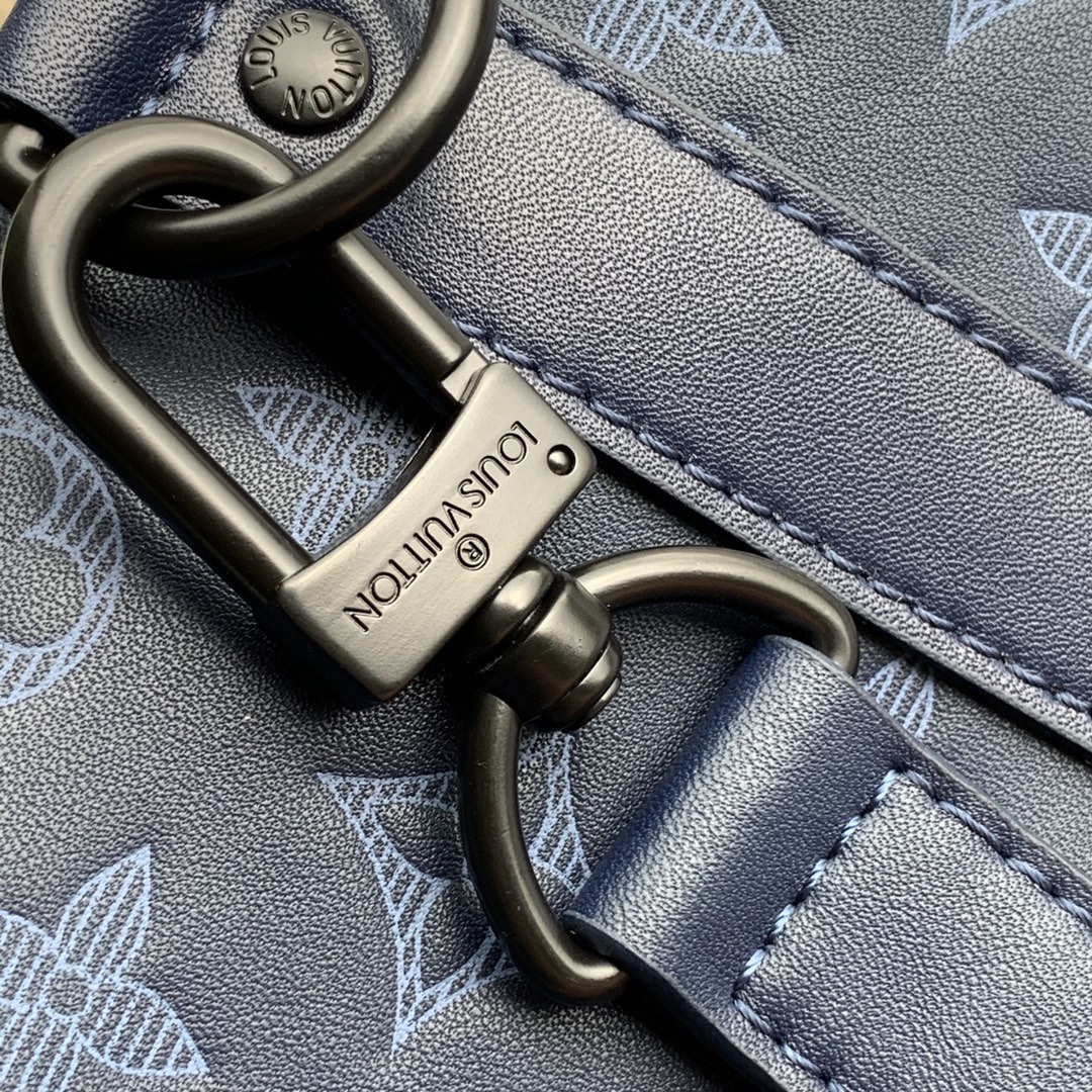 l0*is V*t0n keepall bandouliÈre 50-50 x 29 x 23cm