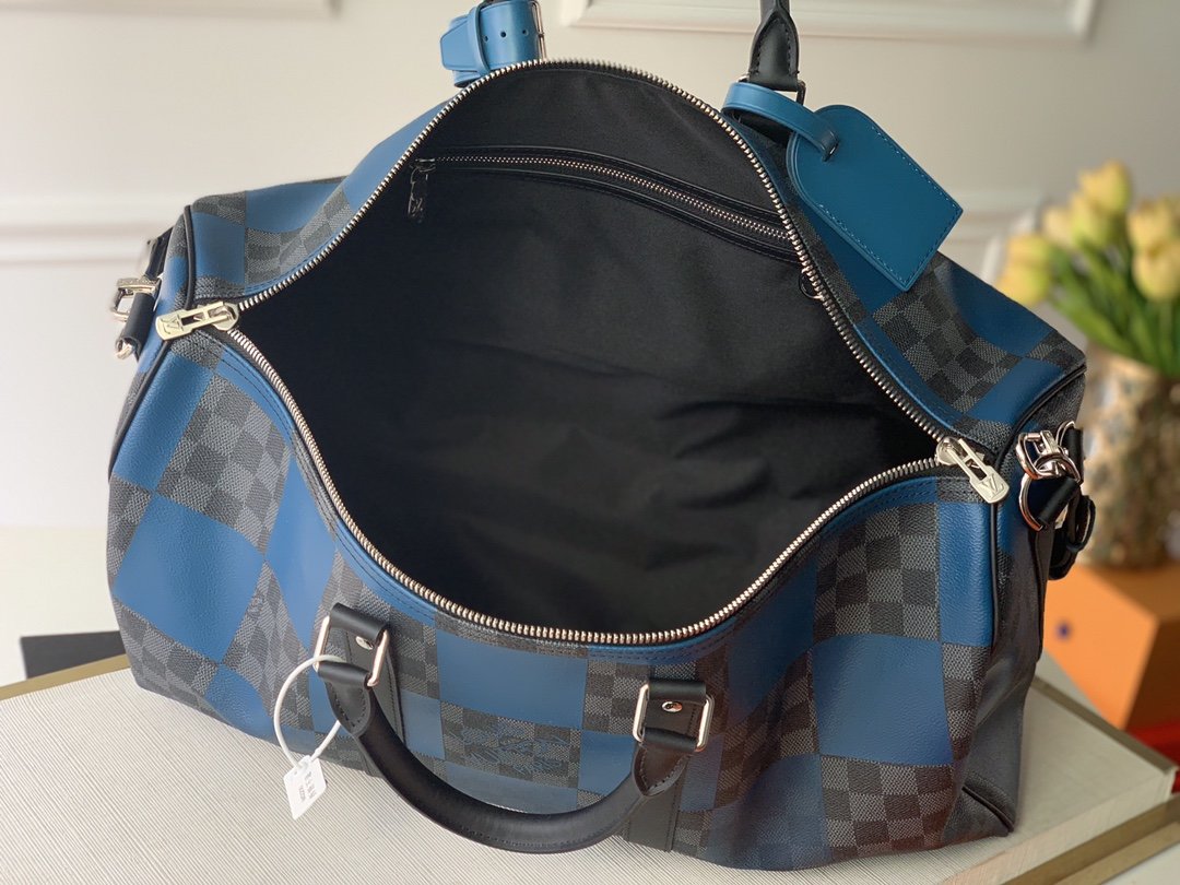 l0*is V*t0n keepall 50