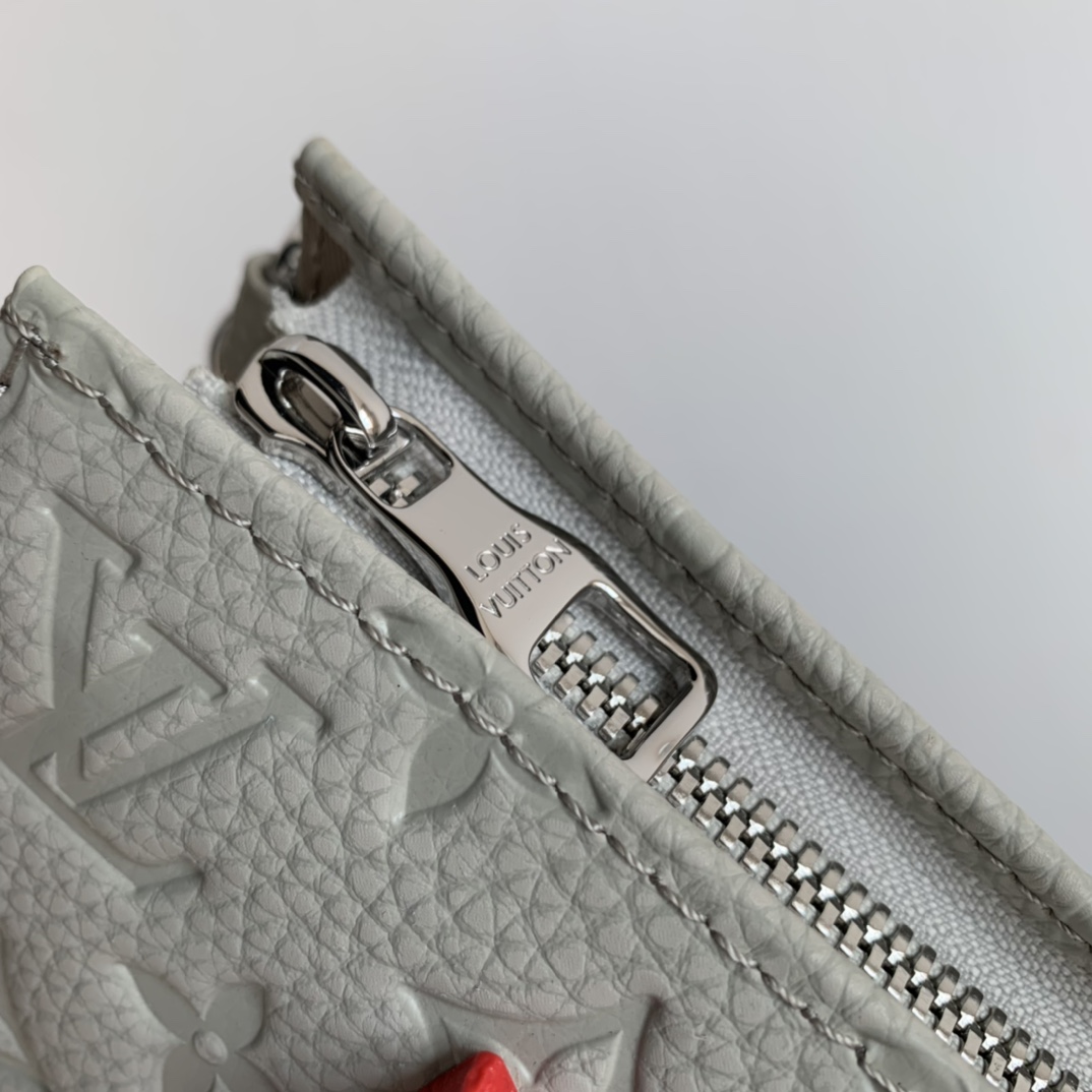 l0*is V*t0n m81556 pouch-29*15*9cm