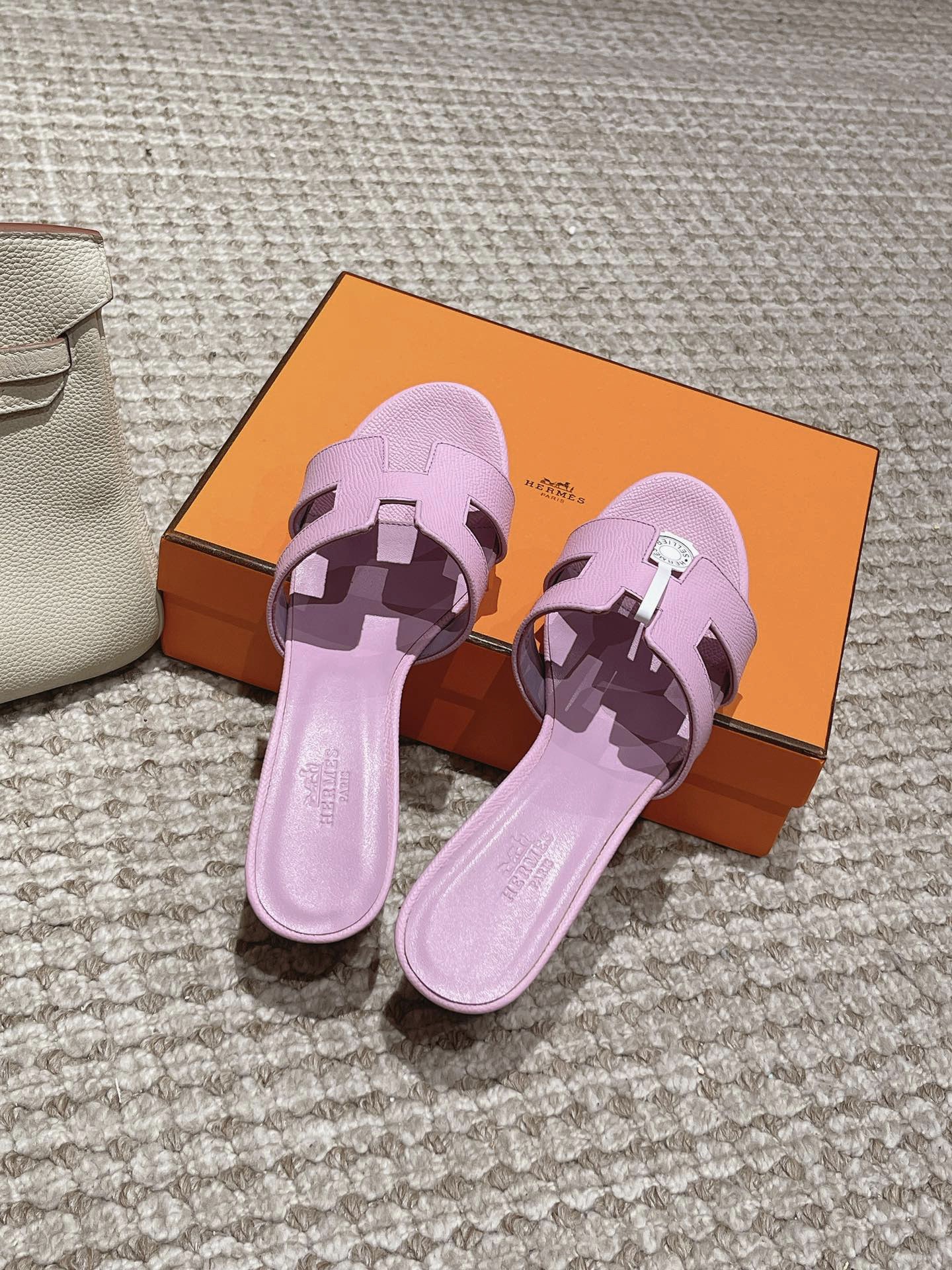 Hermes Hermes Classic Slippers