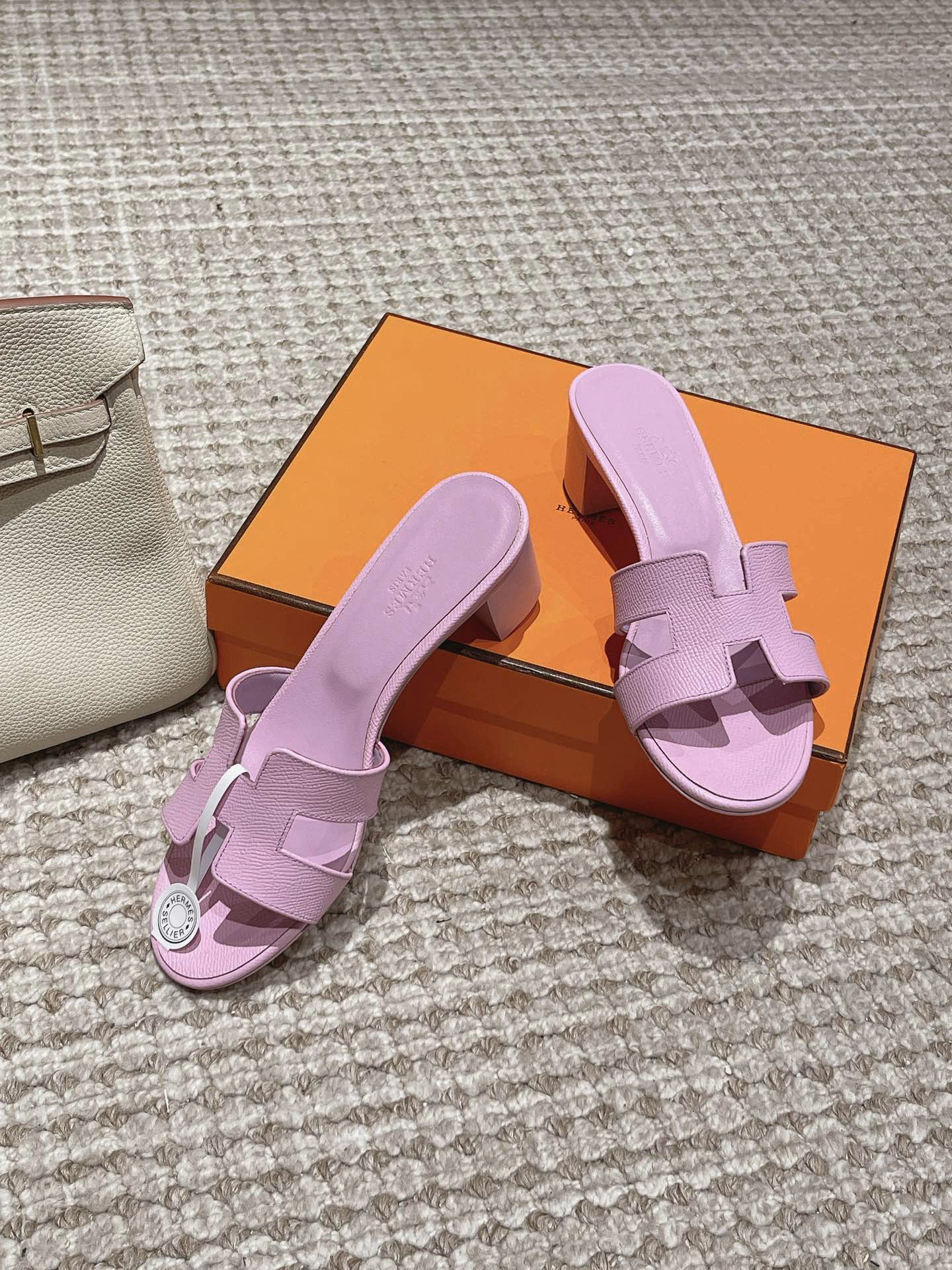 Hermes Hermes Classic Slippers