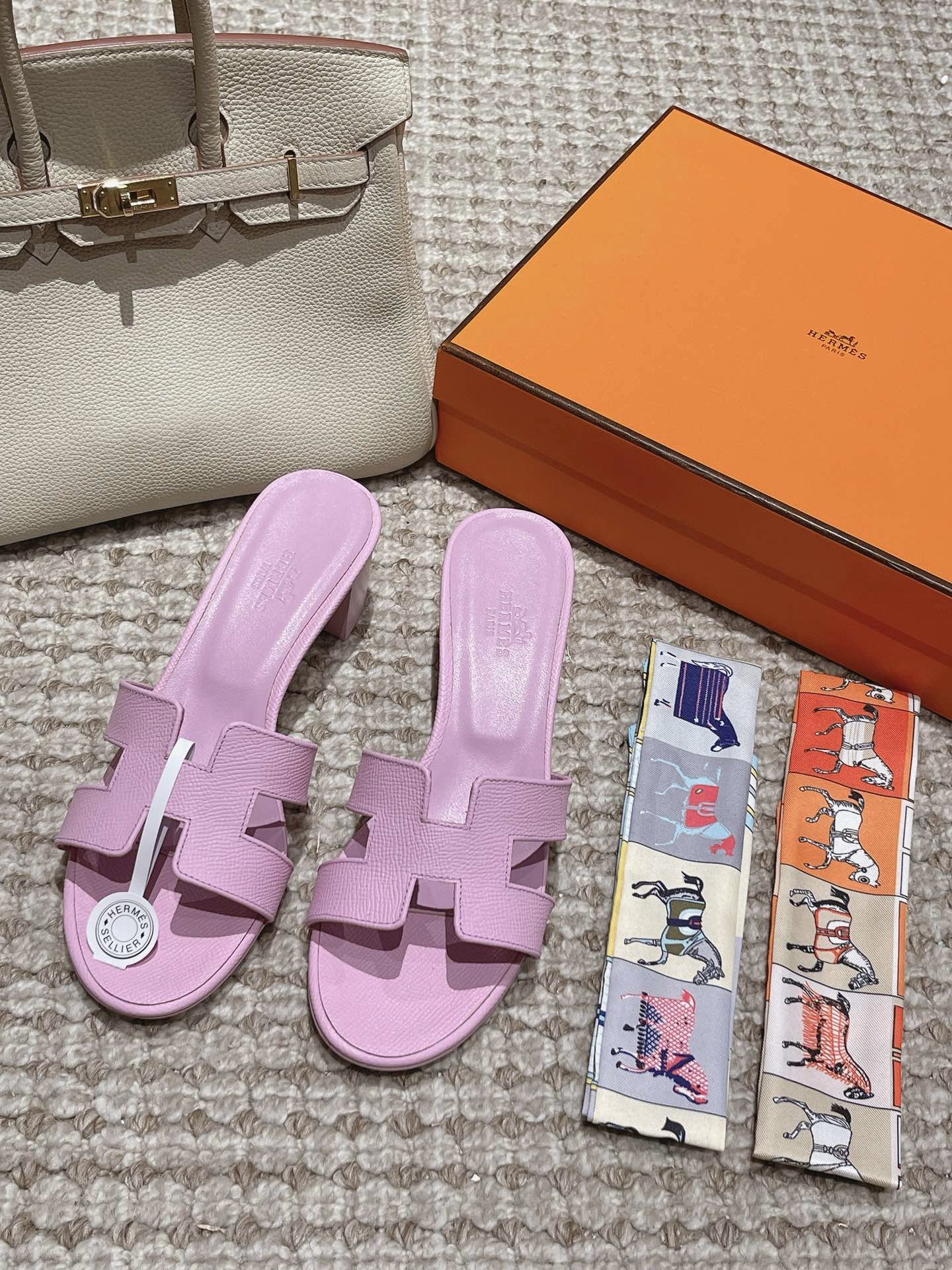 Hermes Hermes Classic Slippers