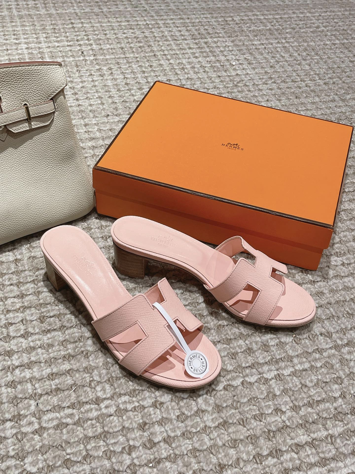 Hermes Hermes Classic Slippers