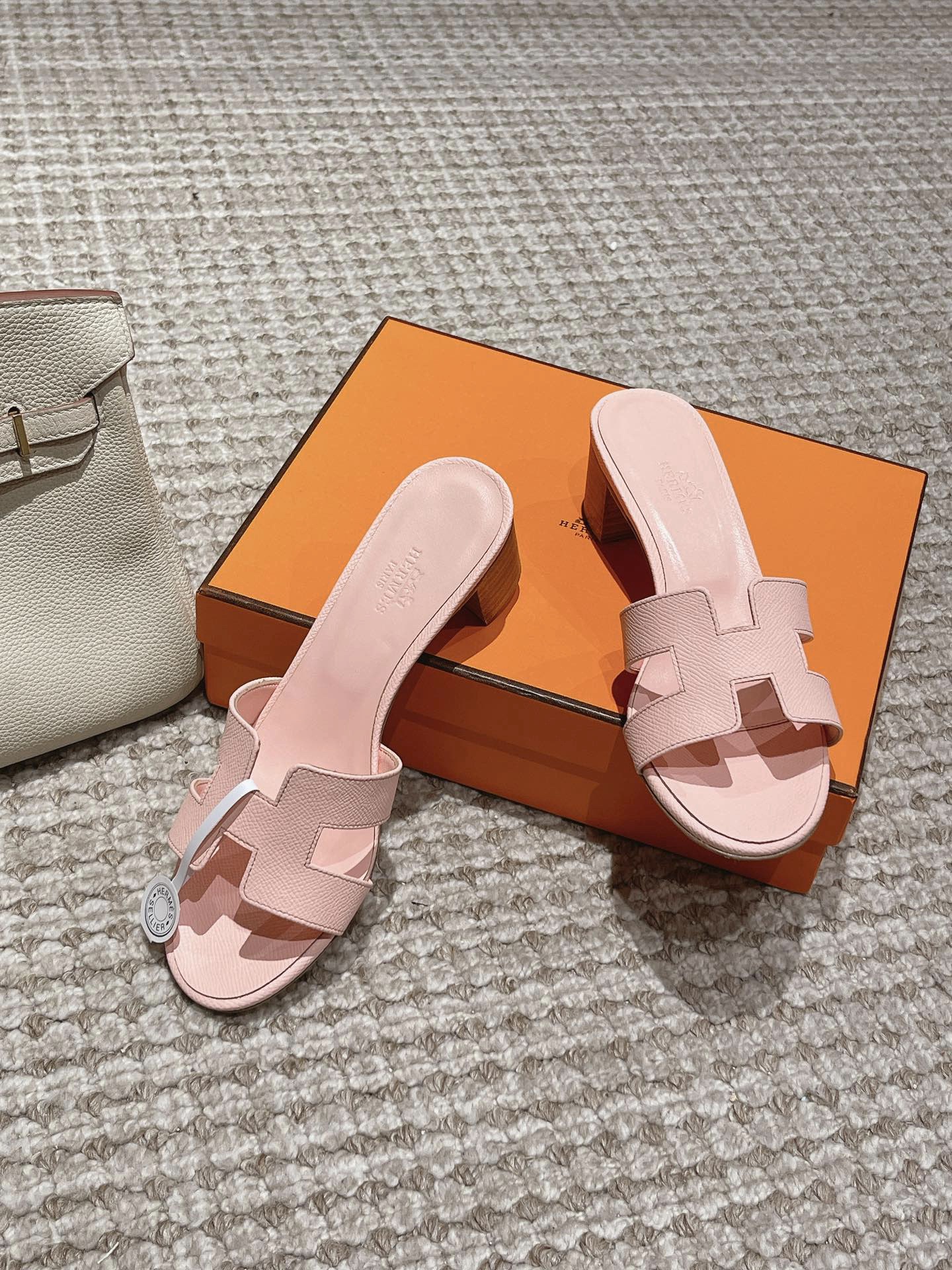 Hermes Hermes Classic Slippers