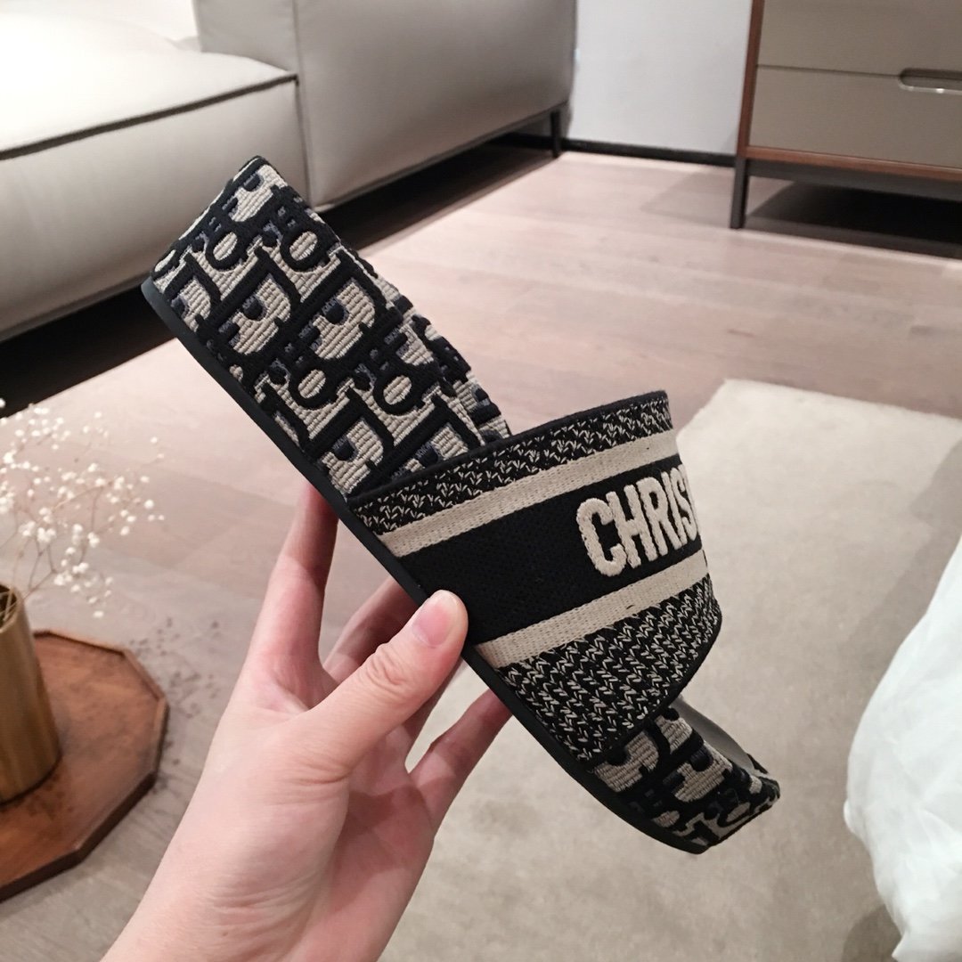 D*or slippers-5cm