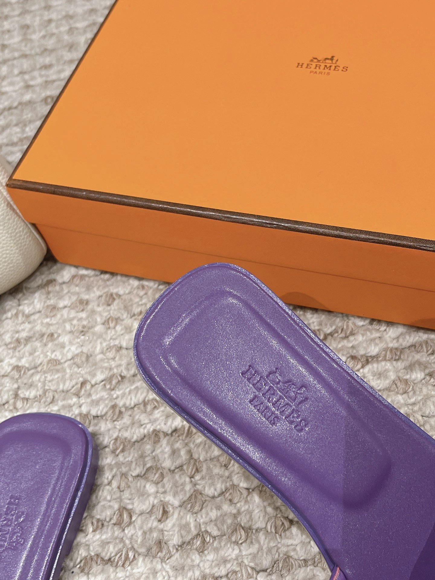Hermes Slippers