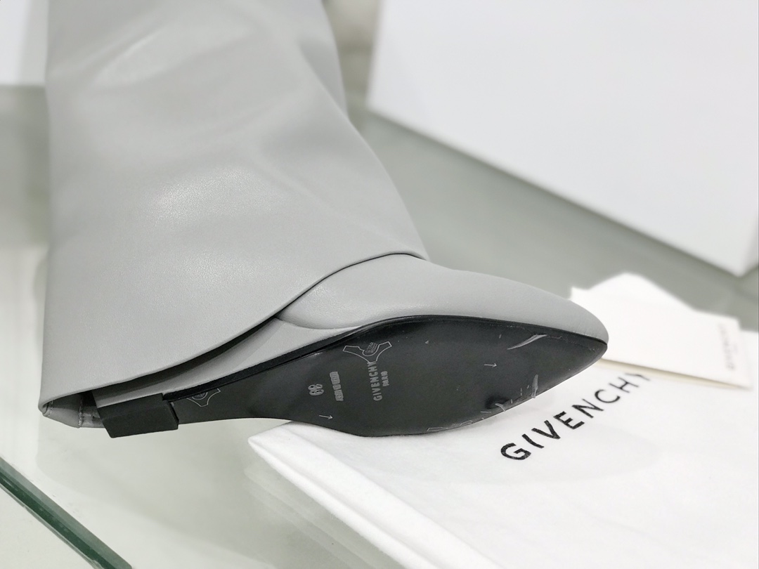 Givenchy Boots(EU35-42)