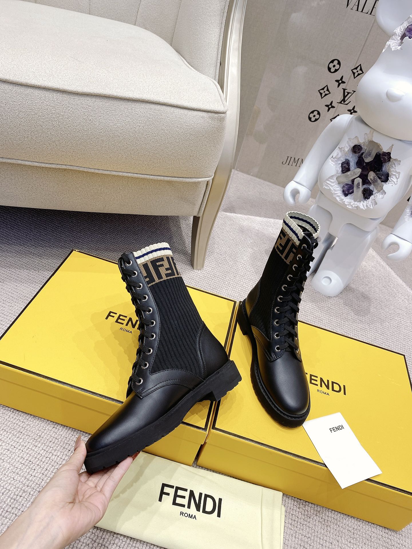 F**di boots