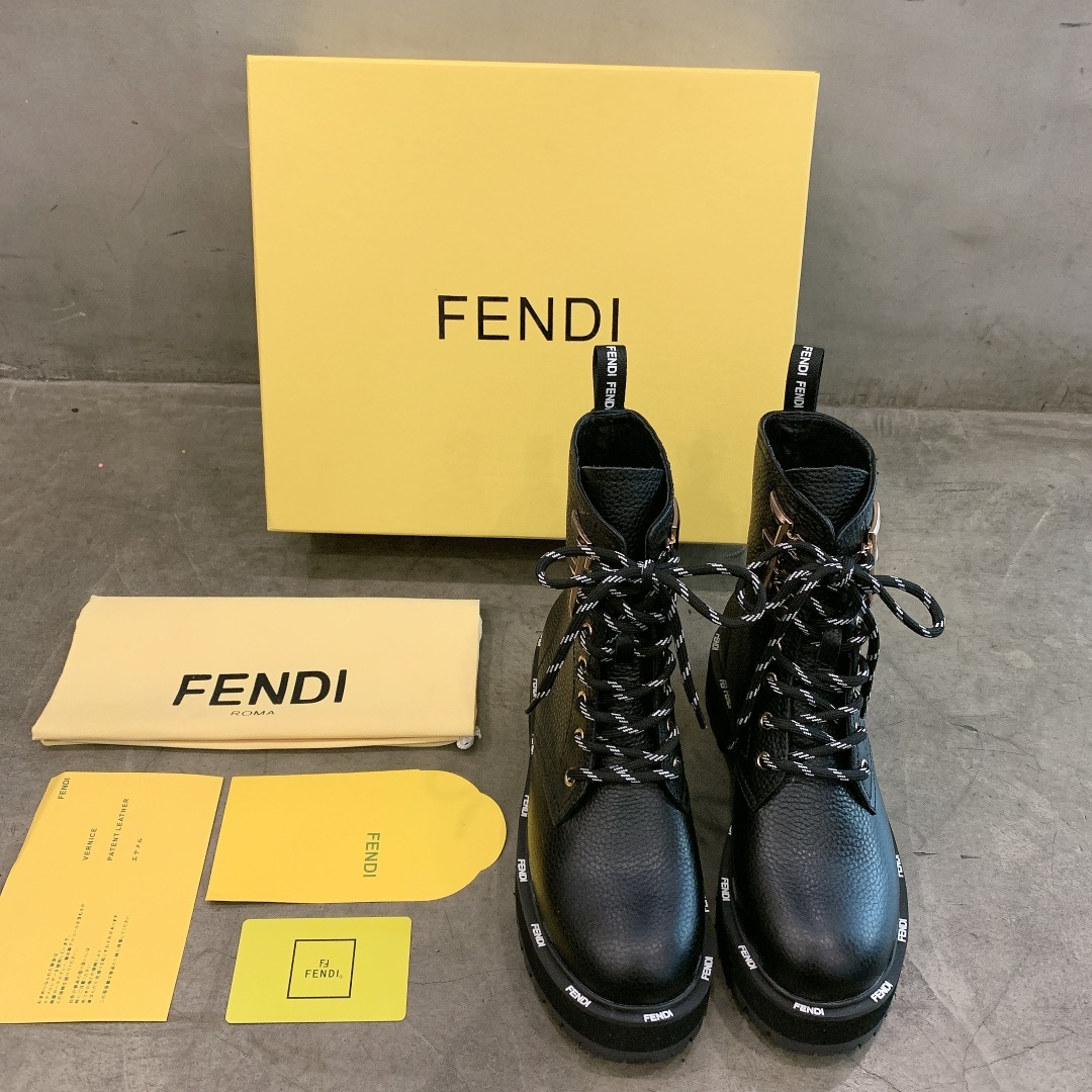 F**di boots