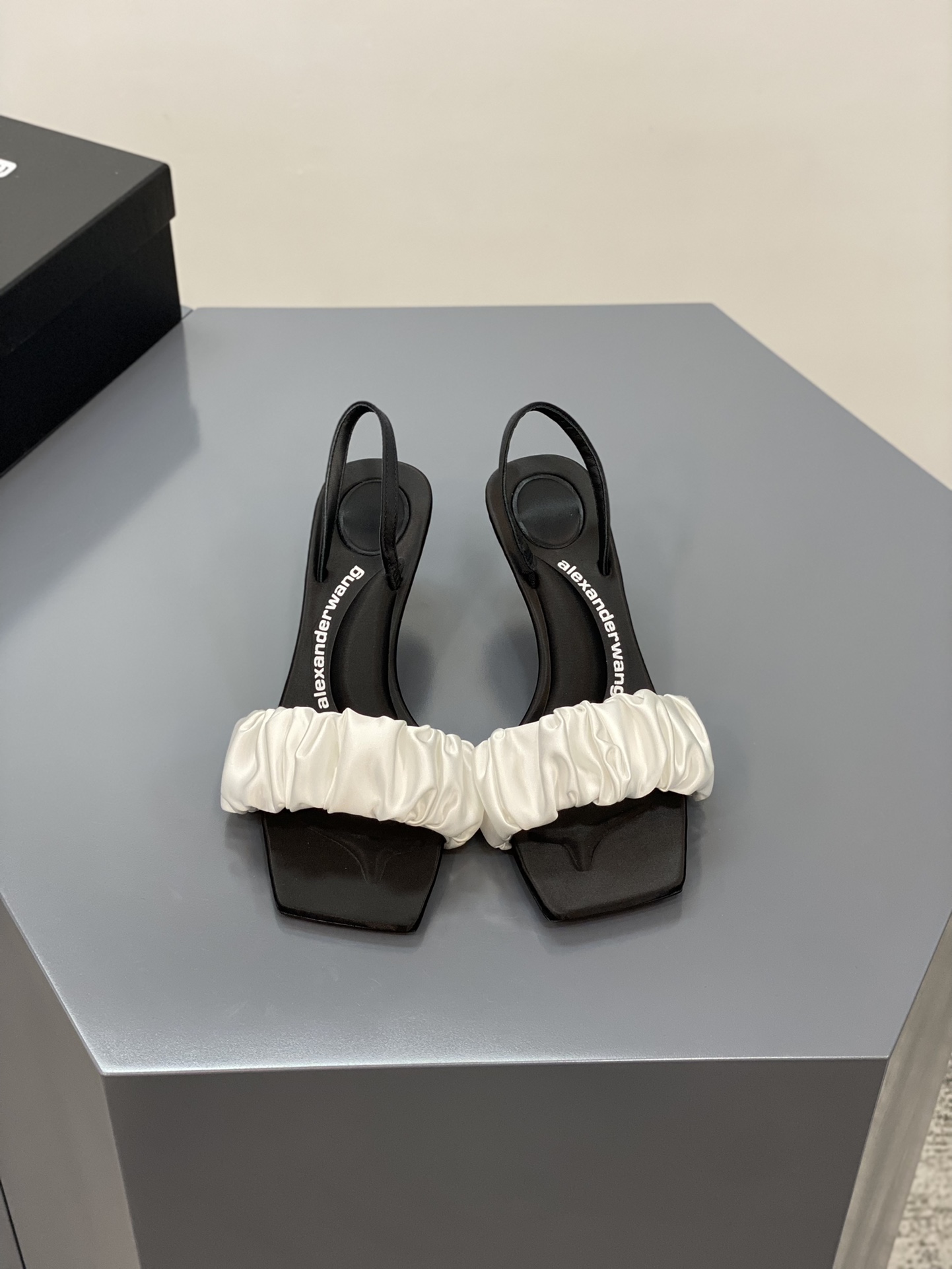 Alexander Heels