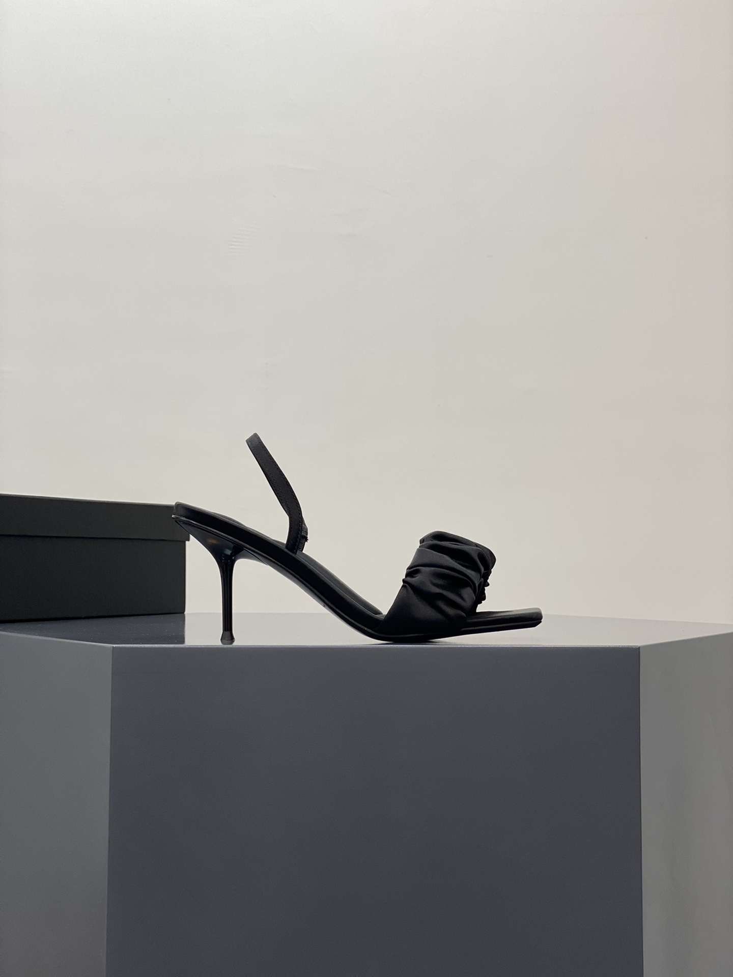 Alexander Heels