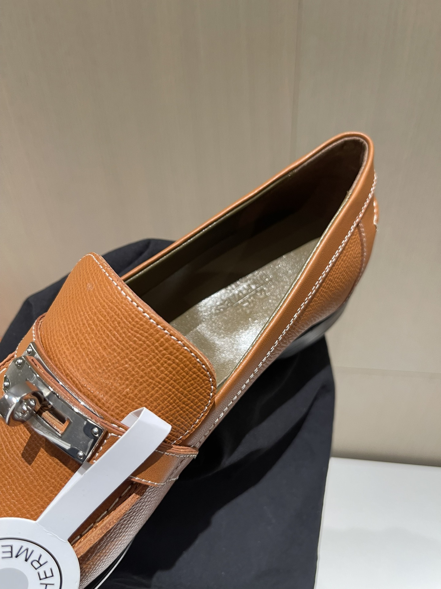 H**mes loafers(eu35-eu40)