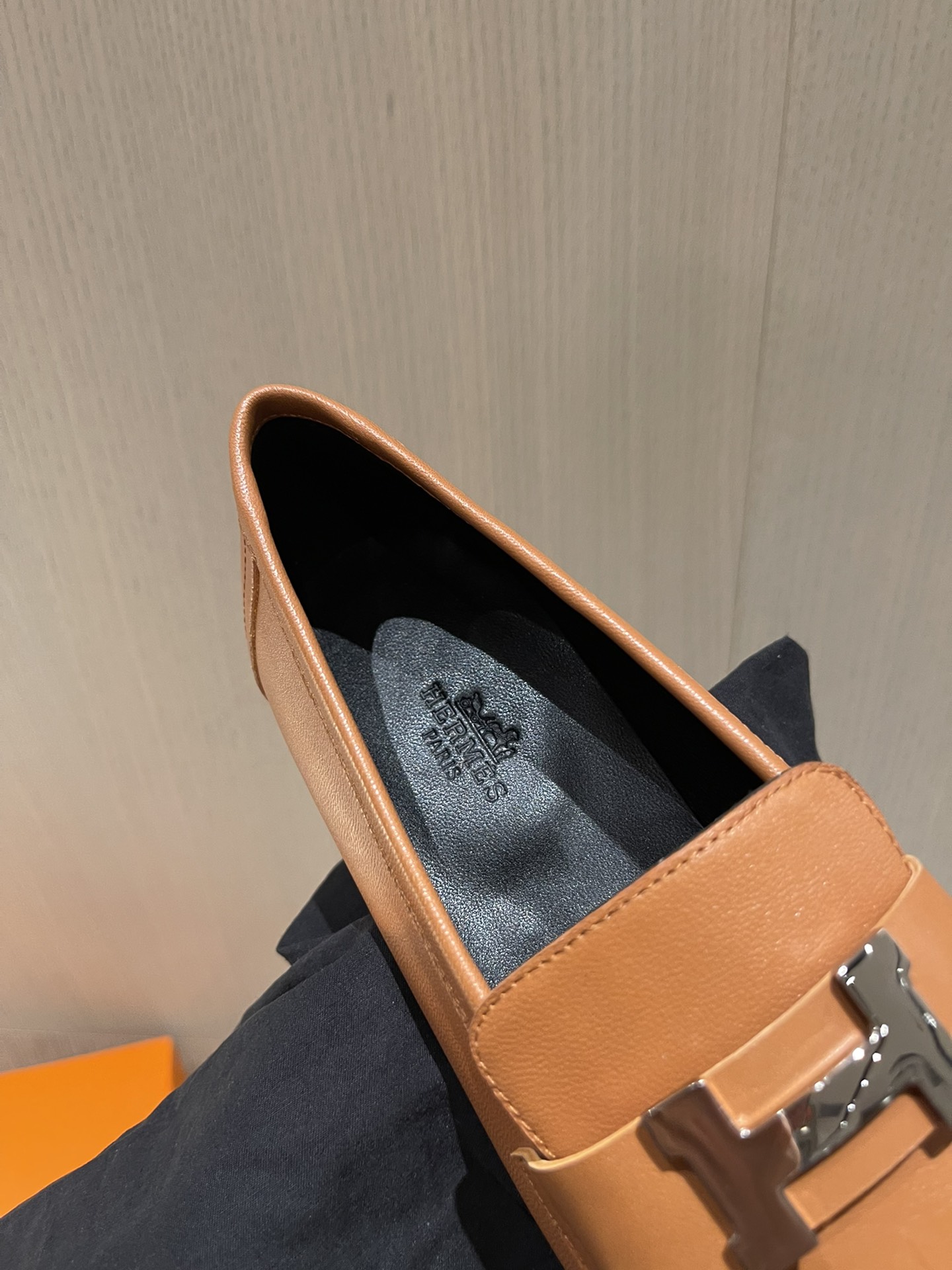 H**mes loafers(eu35-eu40)