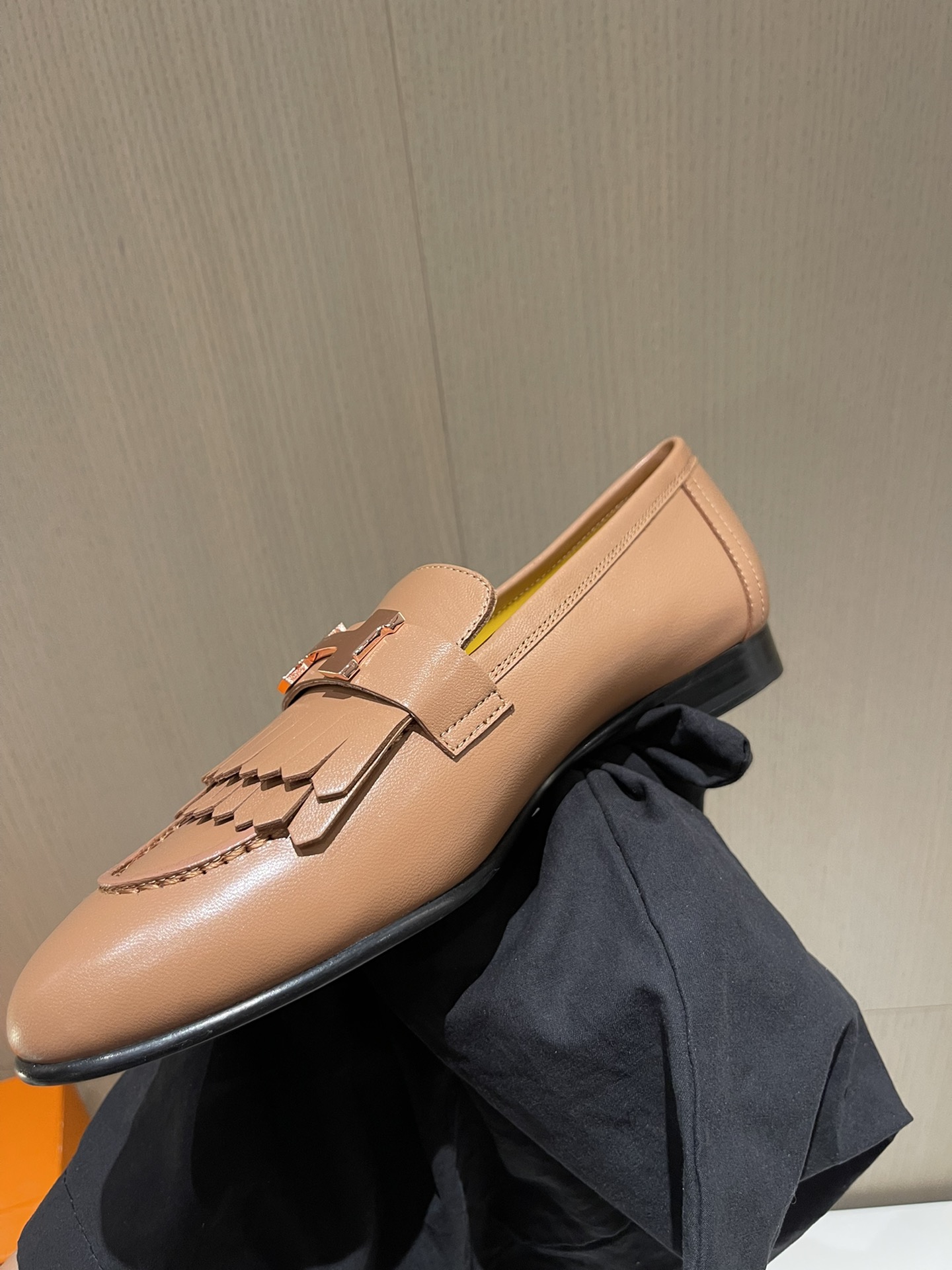 H**mes loafers(eu35-eu40)