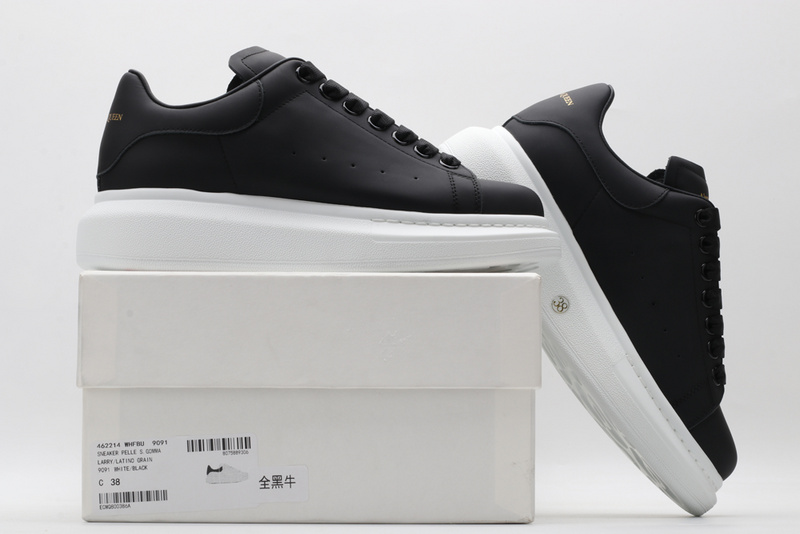 alexander M*Q*en sports shoes
