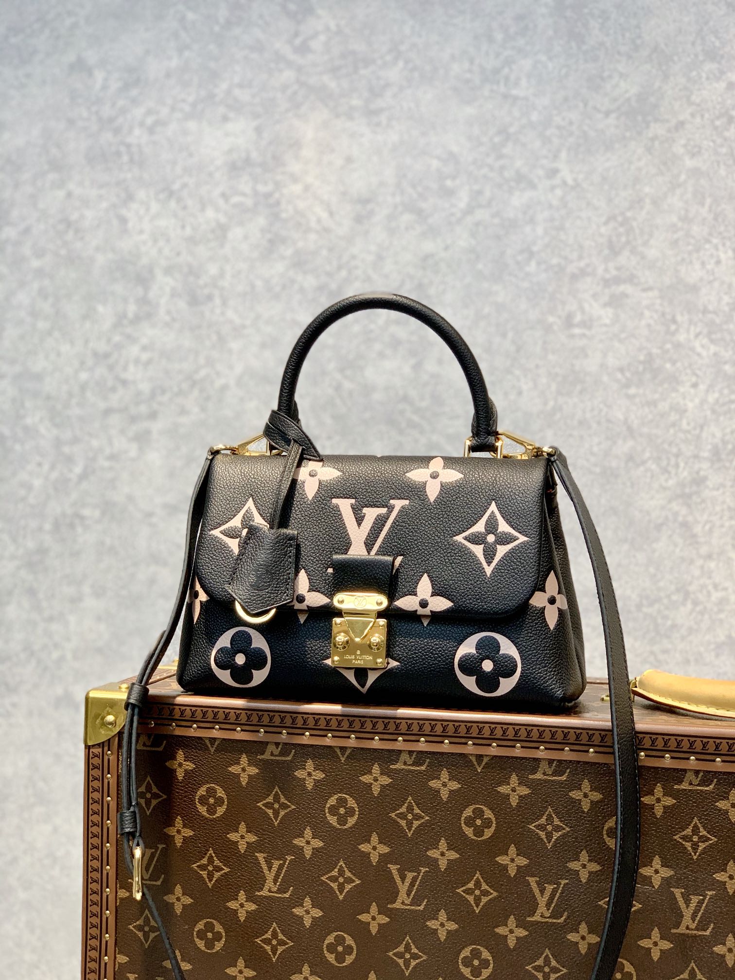 l0*is V*t0n madeleine bb handbag-24*17*8.5cm
