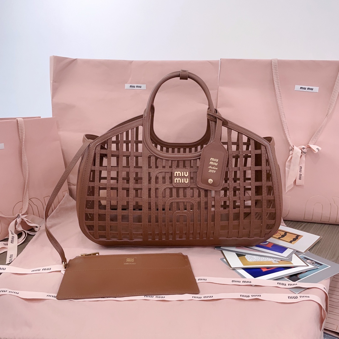 MiuMiu Wander Bag-40X21 X 15.5CM