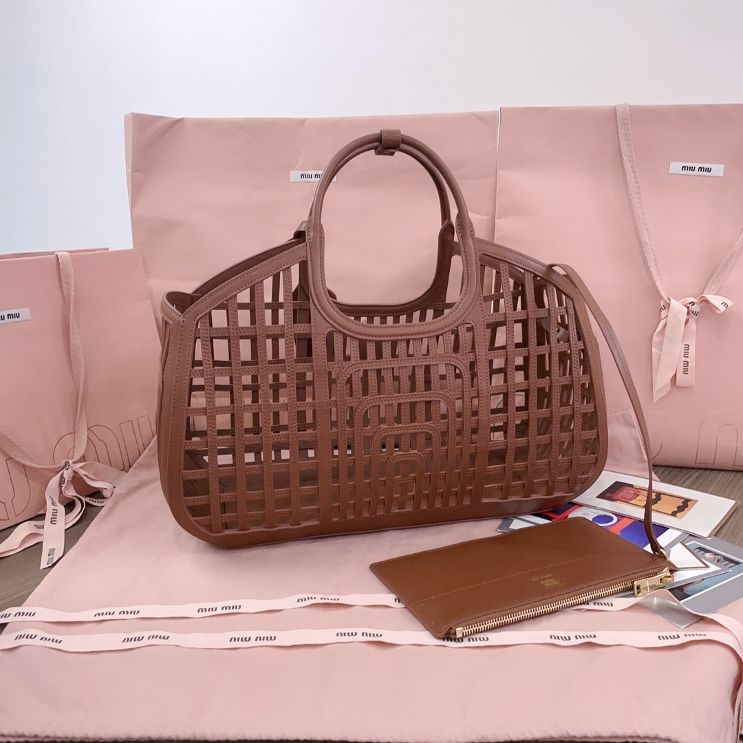 MiuMiu Wander Bag-40X21 X 15.5CM