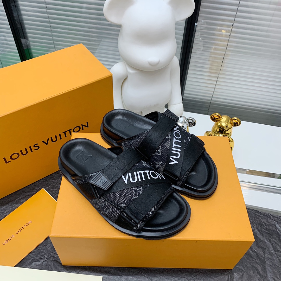 l0*is V*t0n sandals