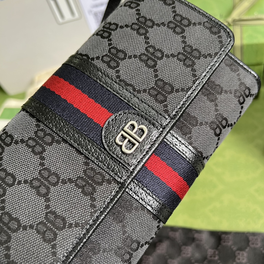 G*u*i&ba*len*cia*ga crossbody bag-19.5x12x3cm