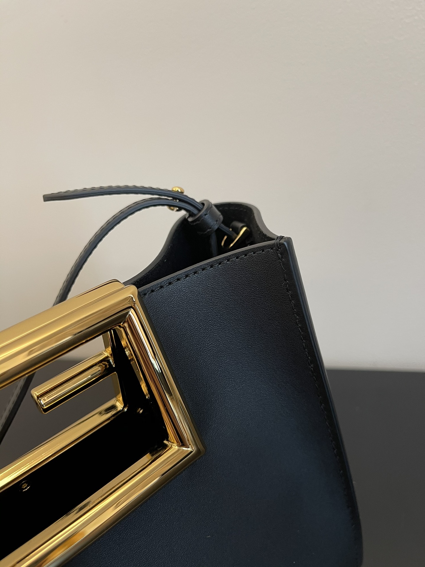 F**di way handbags-23×7×18cm