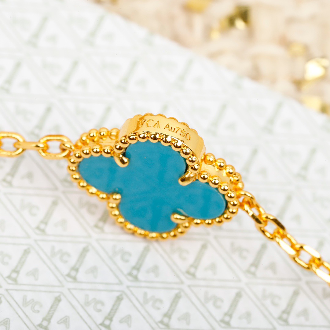 VCA Necklace
