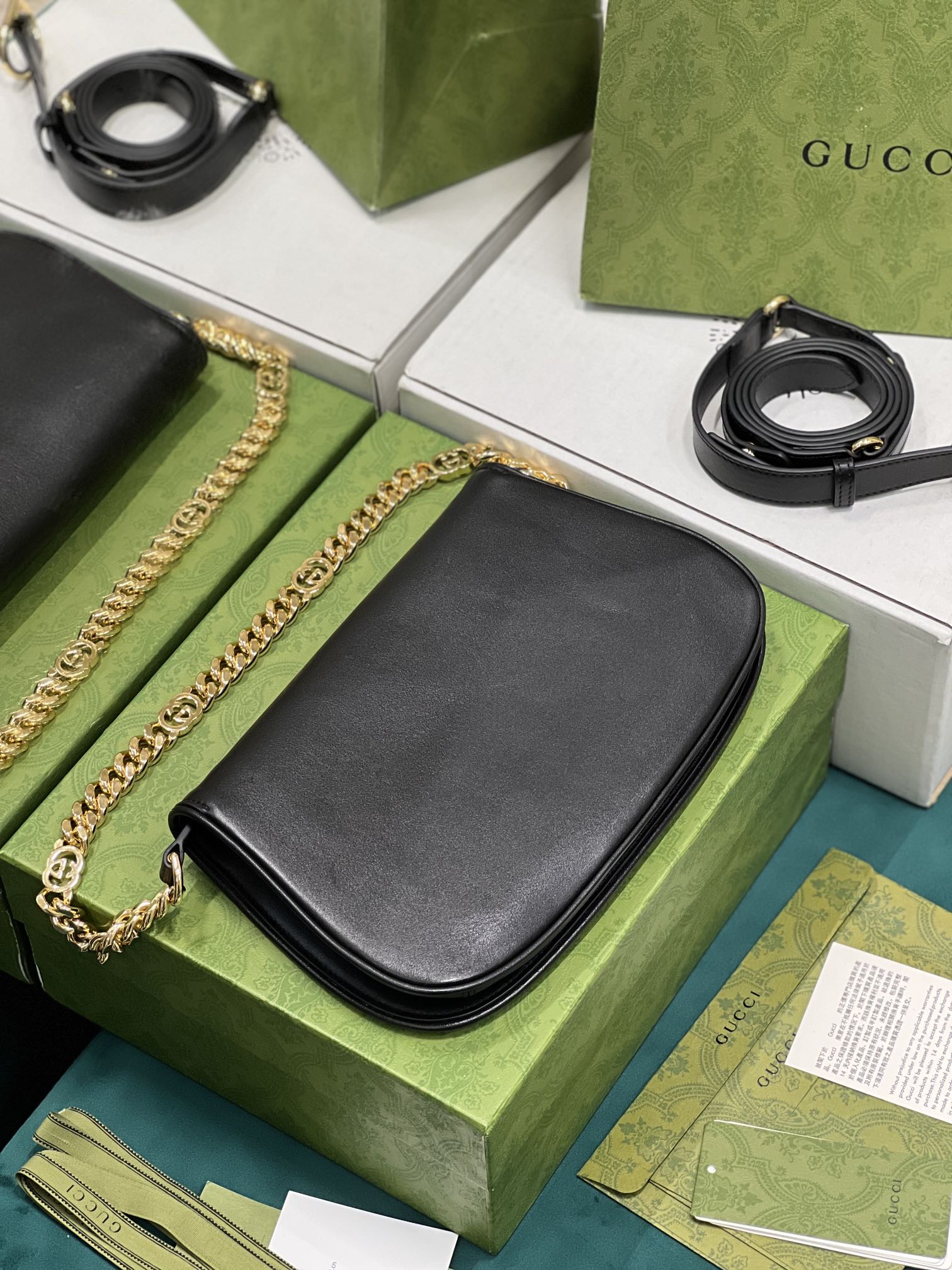 G*u*i blondie shoulder bag-28*16*4cm