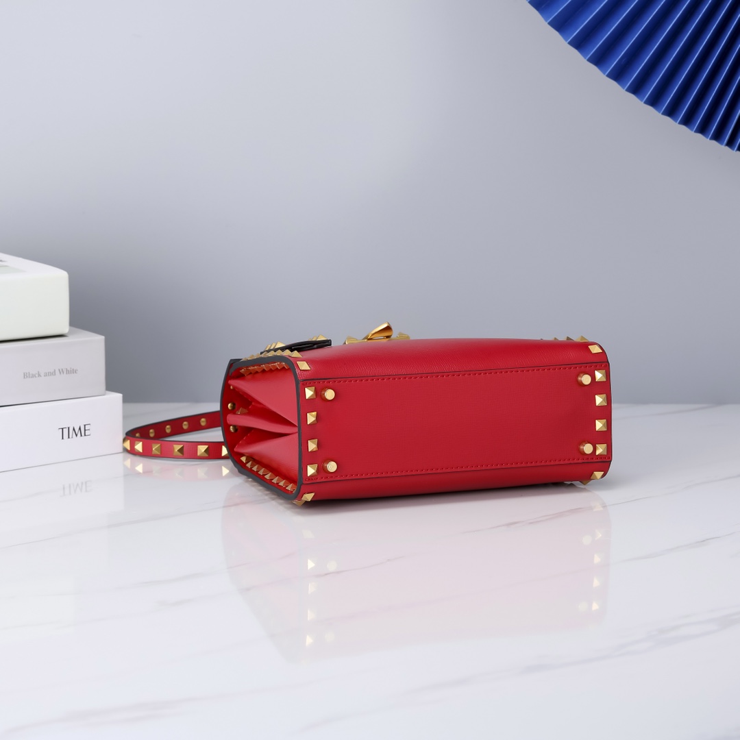 Valentino Garavani Rockstud Alcove-22*17*9CM