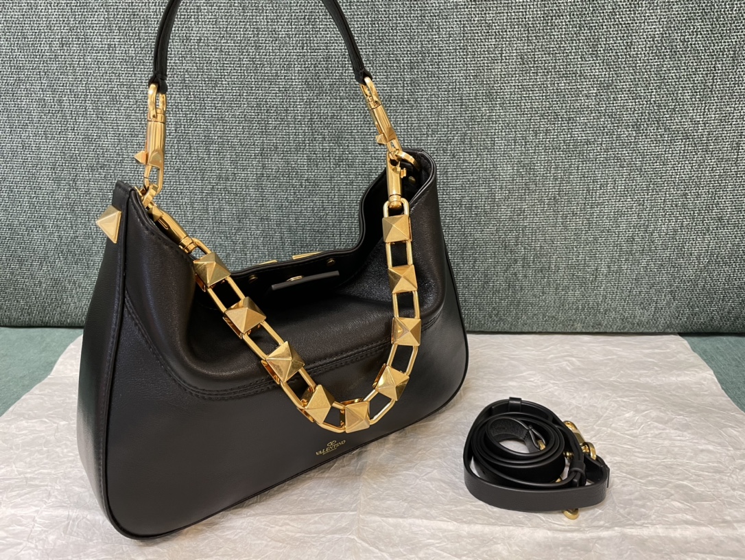 Valentino Garavani StudSign-28*22*7CM