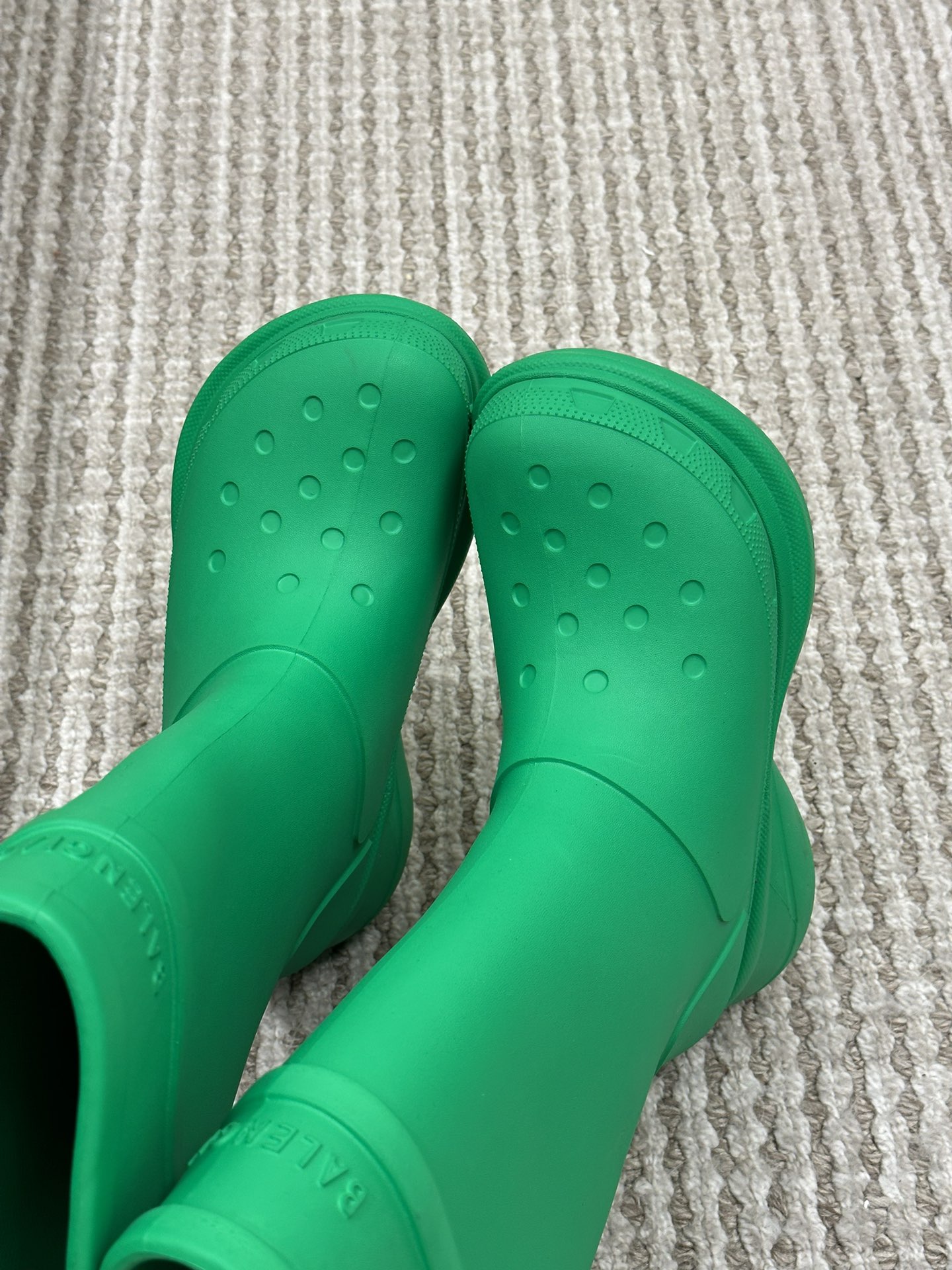 Ba*len*cia*ga boots