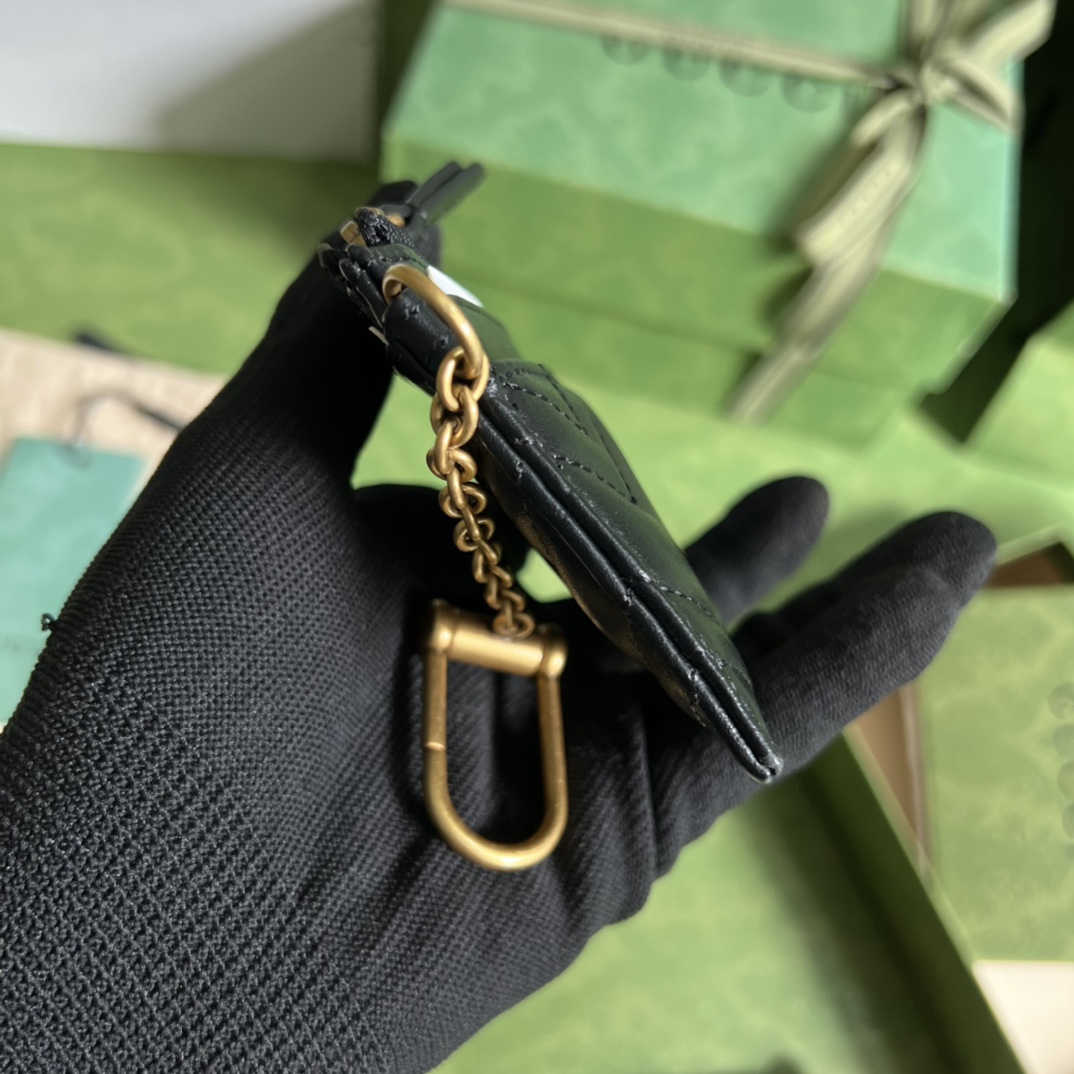 G*u*i wallet-10*7.5*1cm