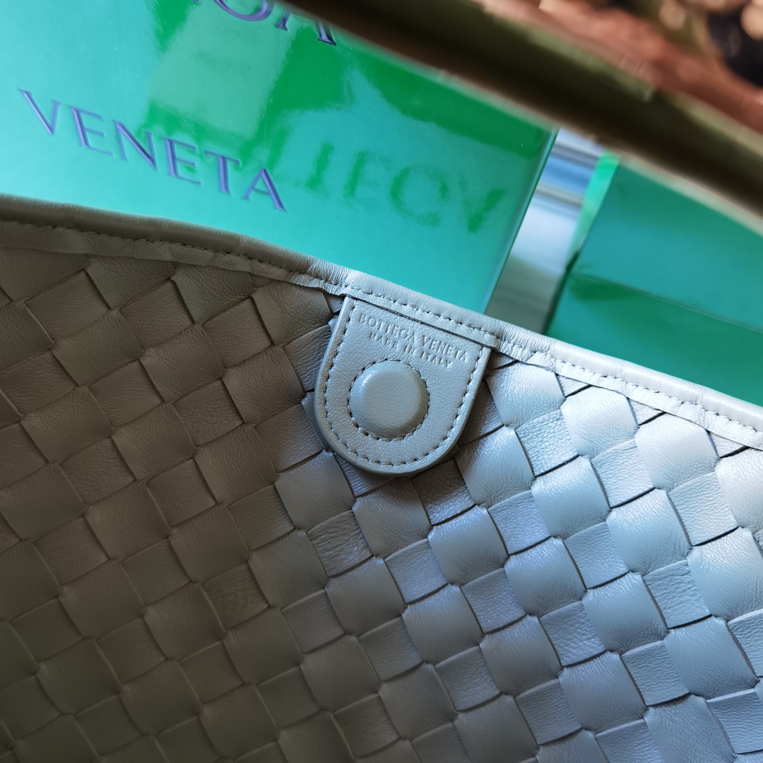 bo*te*ga Ve*ne*ta sardine bag-33x20x4cm