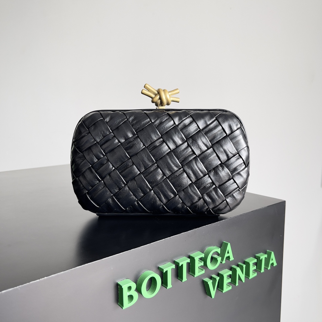 bo*te*ga Ve*ne*ta knot pouch-20.5*6*12.5cm