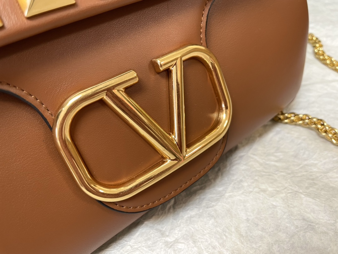 Valentino GaravaniStudSian-28*17*8CM