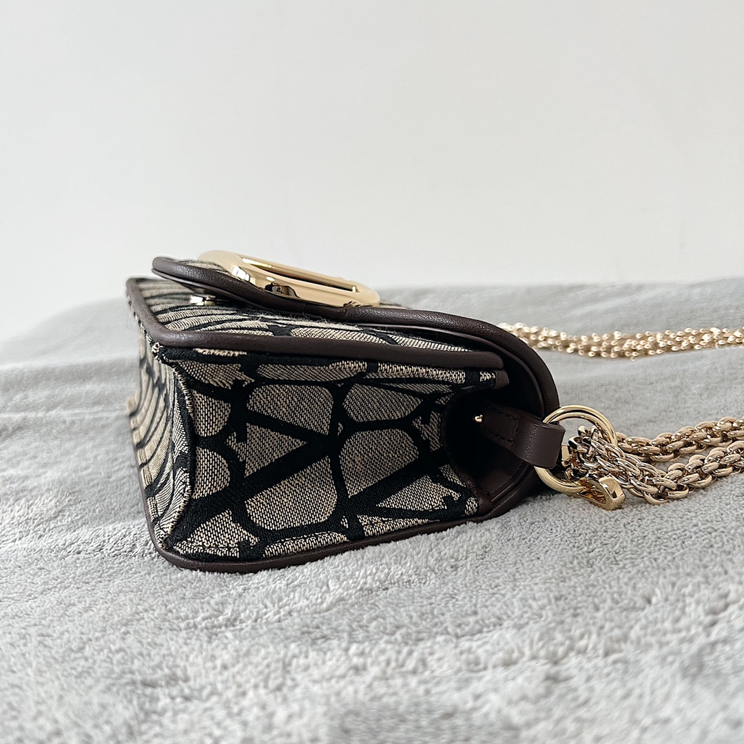 Valentino Garavani Mini Loc-20x 11x5CM