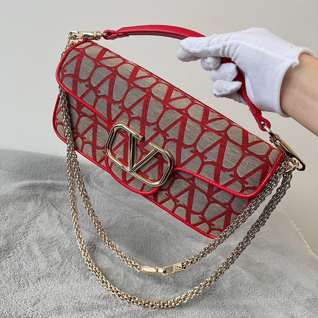 Valentino Garavani Loc-27*13*6CM
