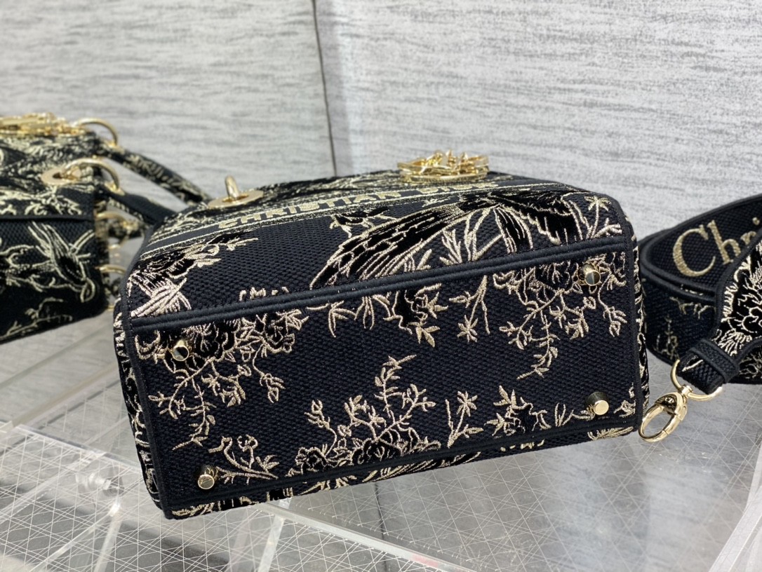 lady D*or handle bag-24cm