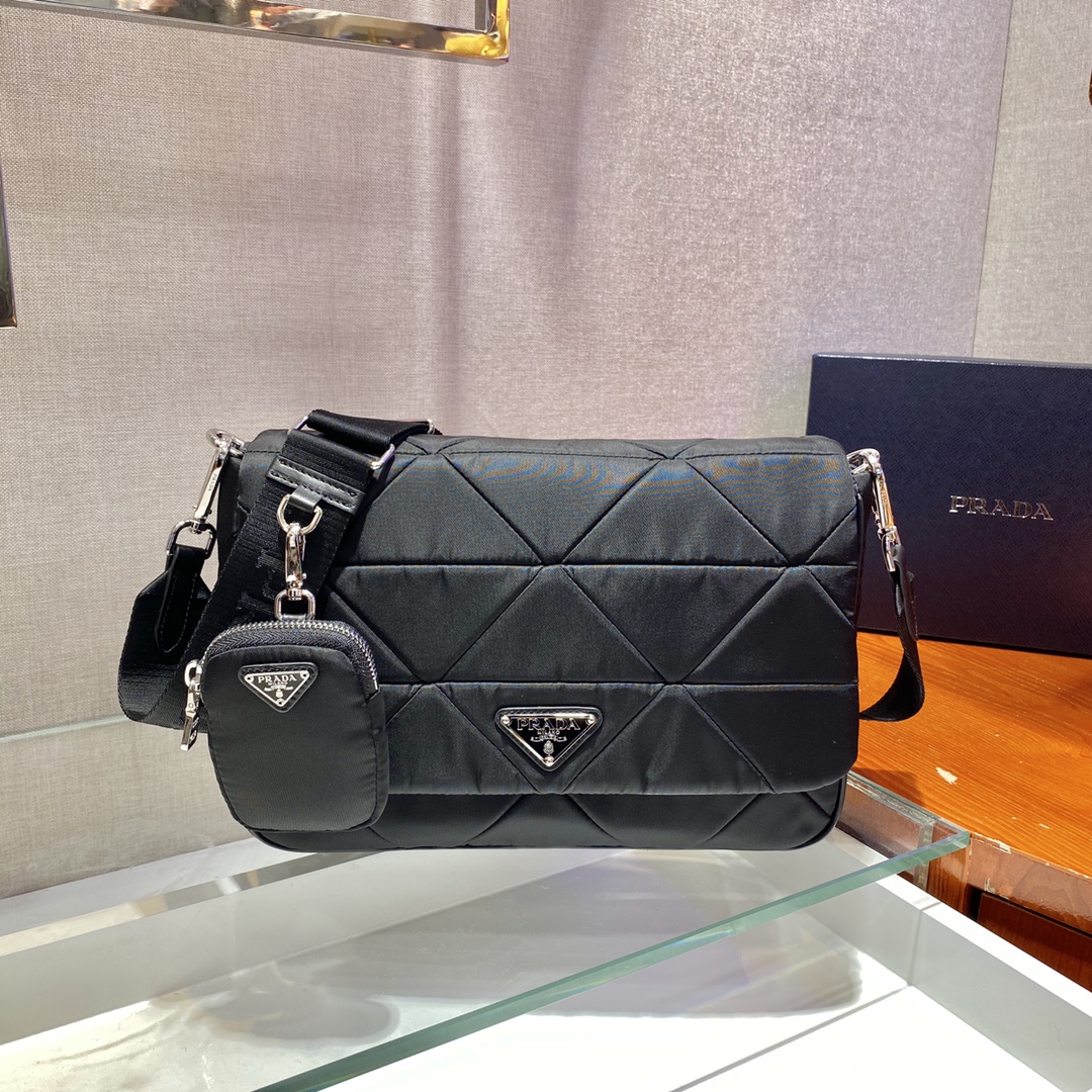 Pra*a bag 1bd291-28*18*7.5cm