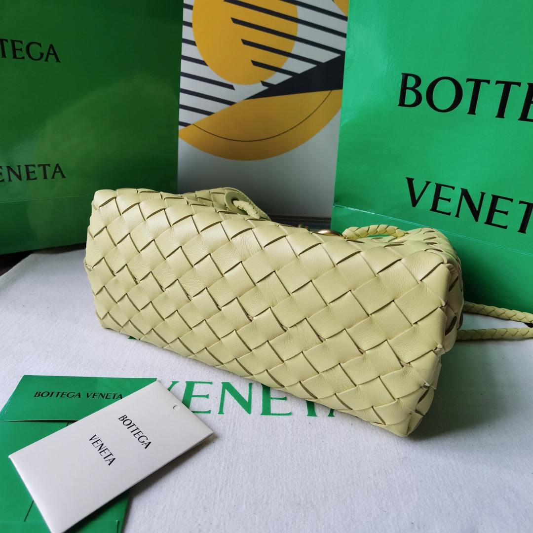 bo*te*ga Ve*ne*tatote-22*25*10.5cm