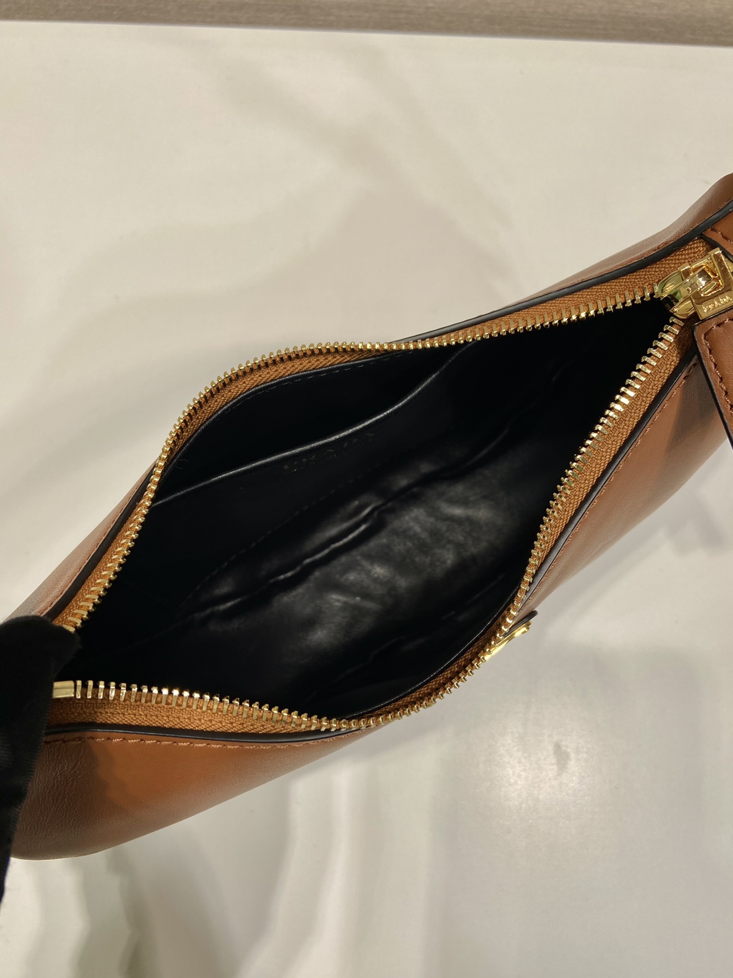 Pra*a moon handbags 1bc194-22.5*18.5*6.5cm