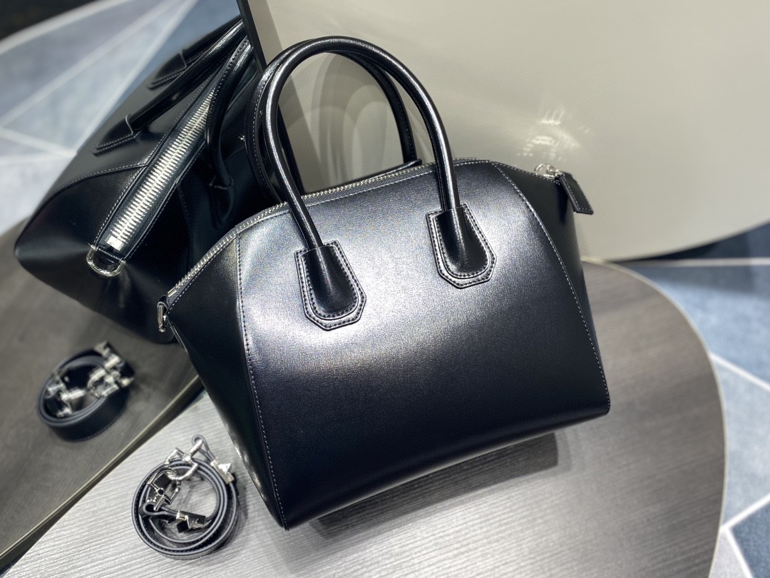 Givenchy Antigona Tote-28*17*23CM