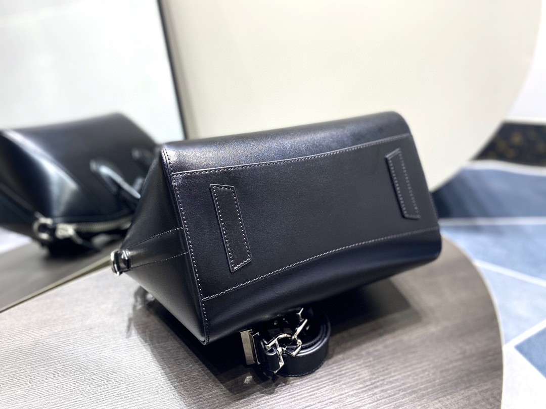 Givenchy Antigona Tote-28*17*23CM
